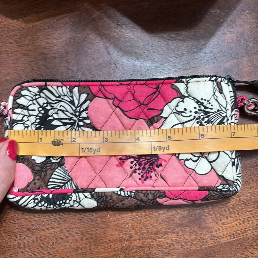 NWOT Vera Bradley -Mocha Rouge Wristlet